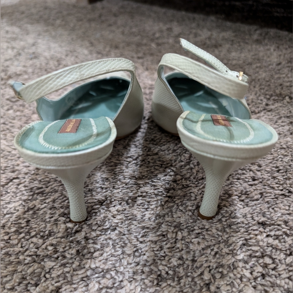 ANTONIO MELANI Cream Slingback Heels - Picture 4 of 5